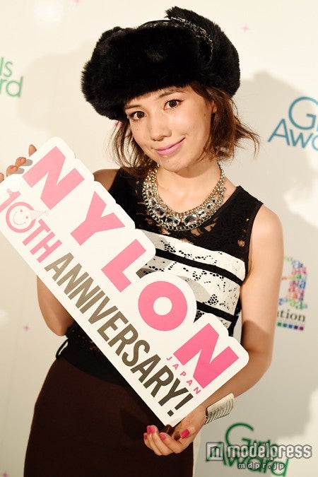 仲里依紗「いっぱい悩みある」プライベートも語る　モデルプレスインタビュー