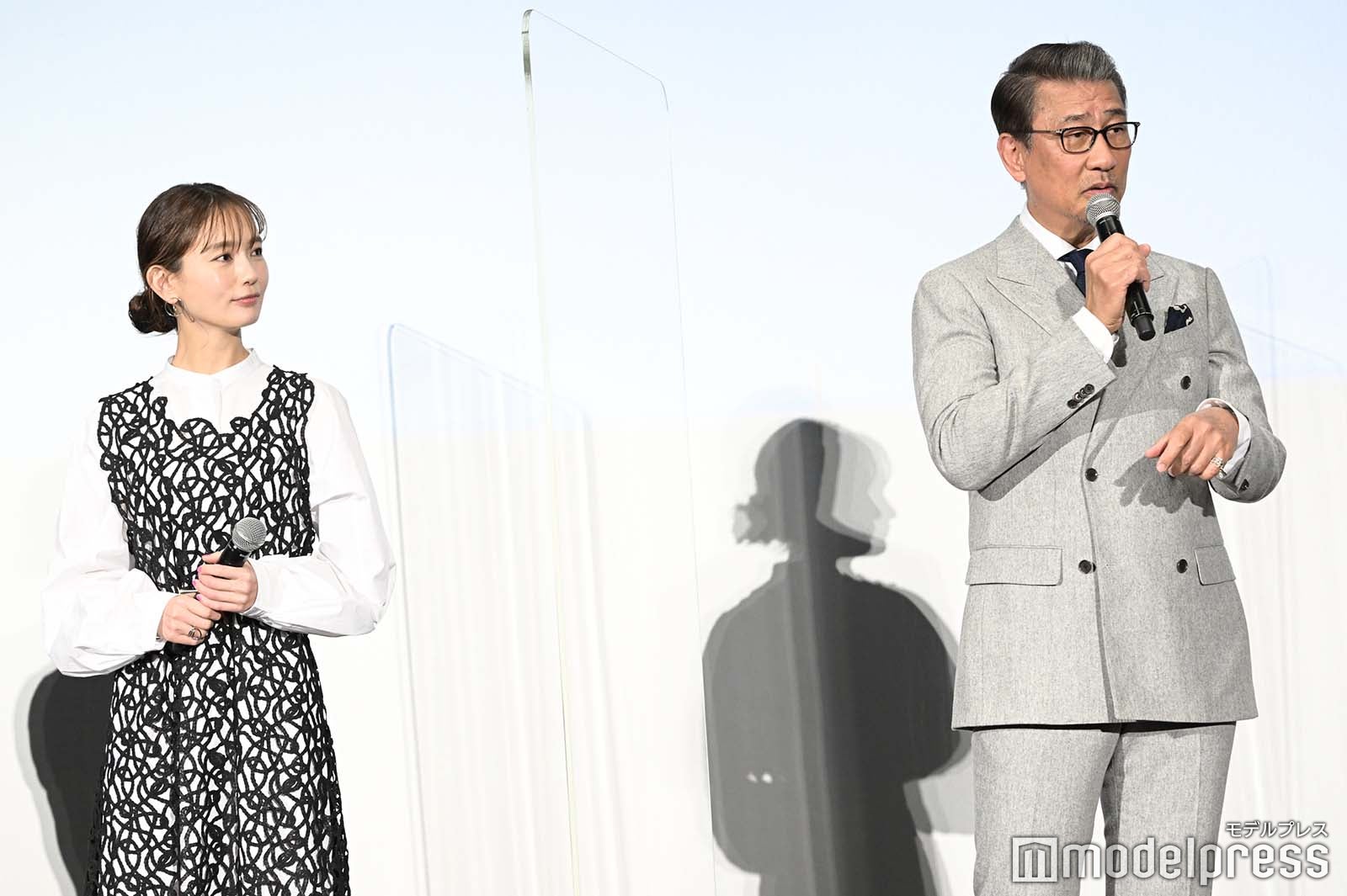 中村ゆり、中井貴一 （C）モデルプレス