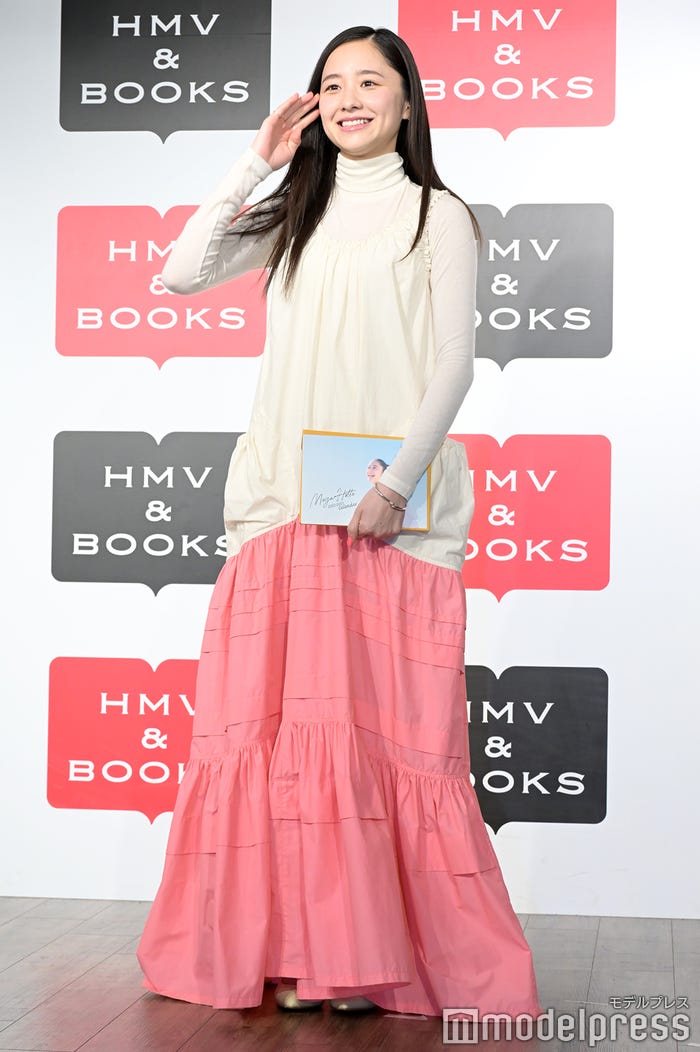 堀田真由(C)モデルプレス