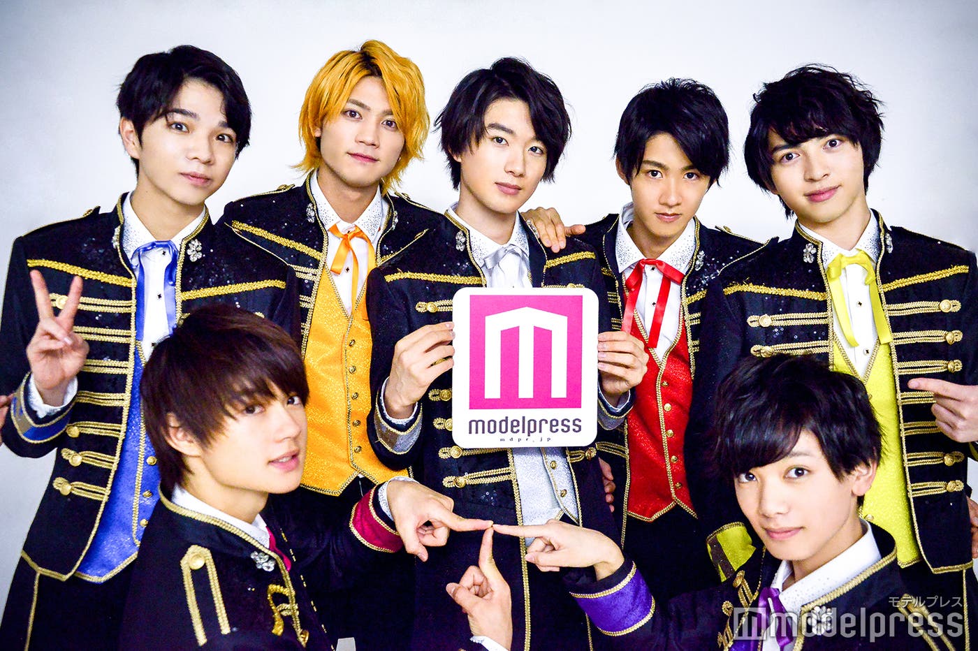 M!LK(C)モデルプレス