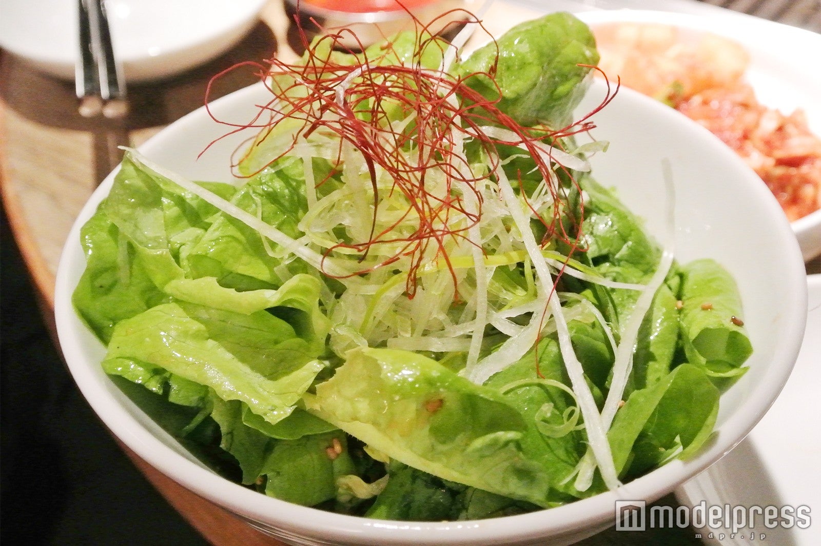 チョレギサラダ（C）モデルプレス