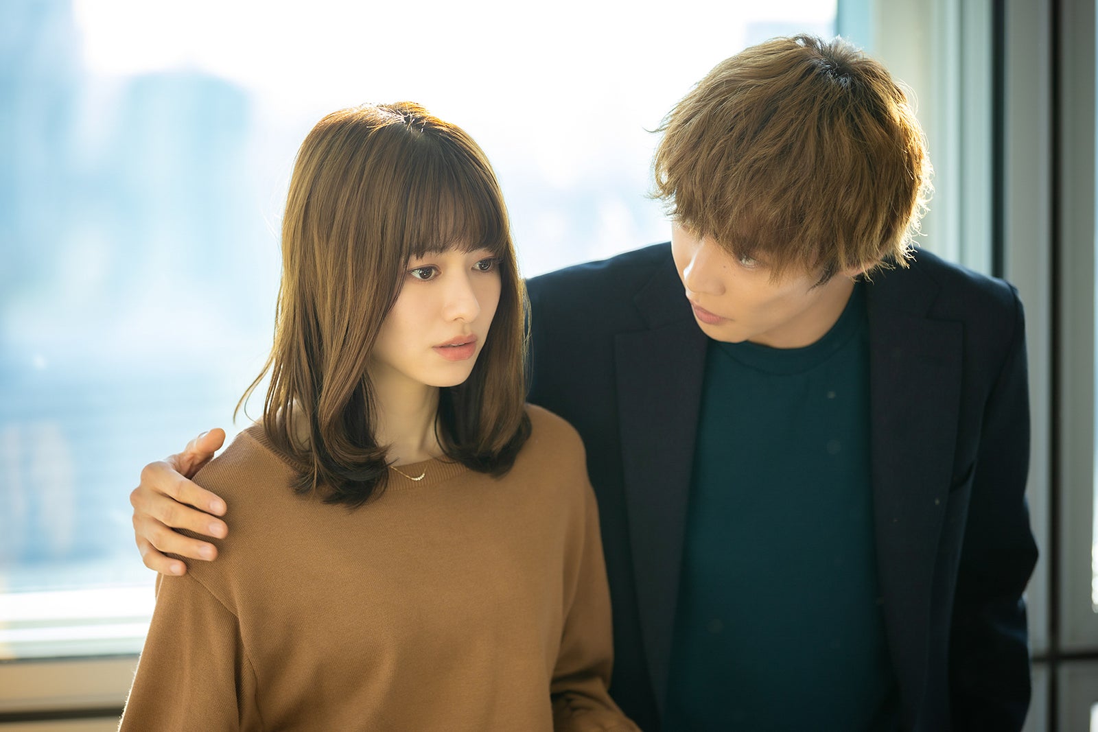 山本舞香、佐藤大樹 「Sister」第4話より（C）読売テレビ