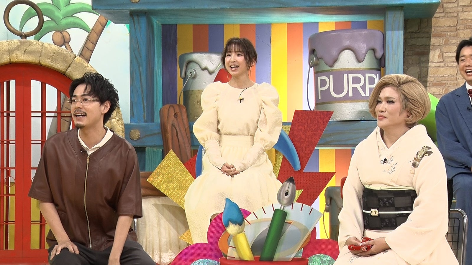 （左から）成田凌、篠田麻里子、IKKO （C）日本テレビ