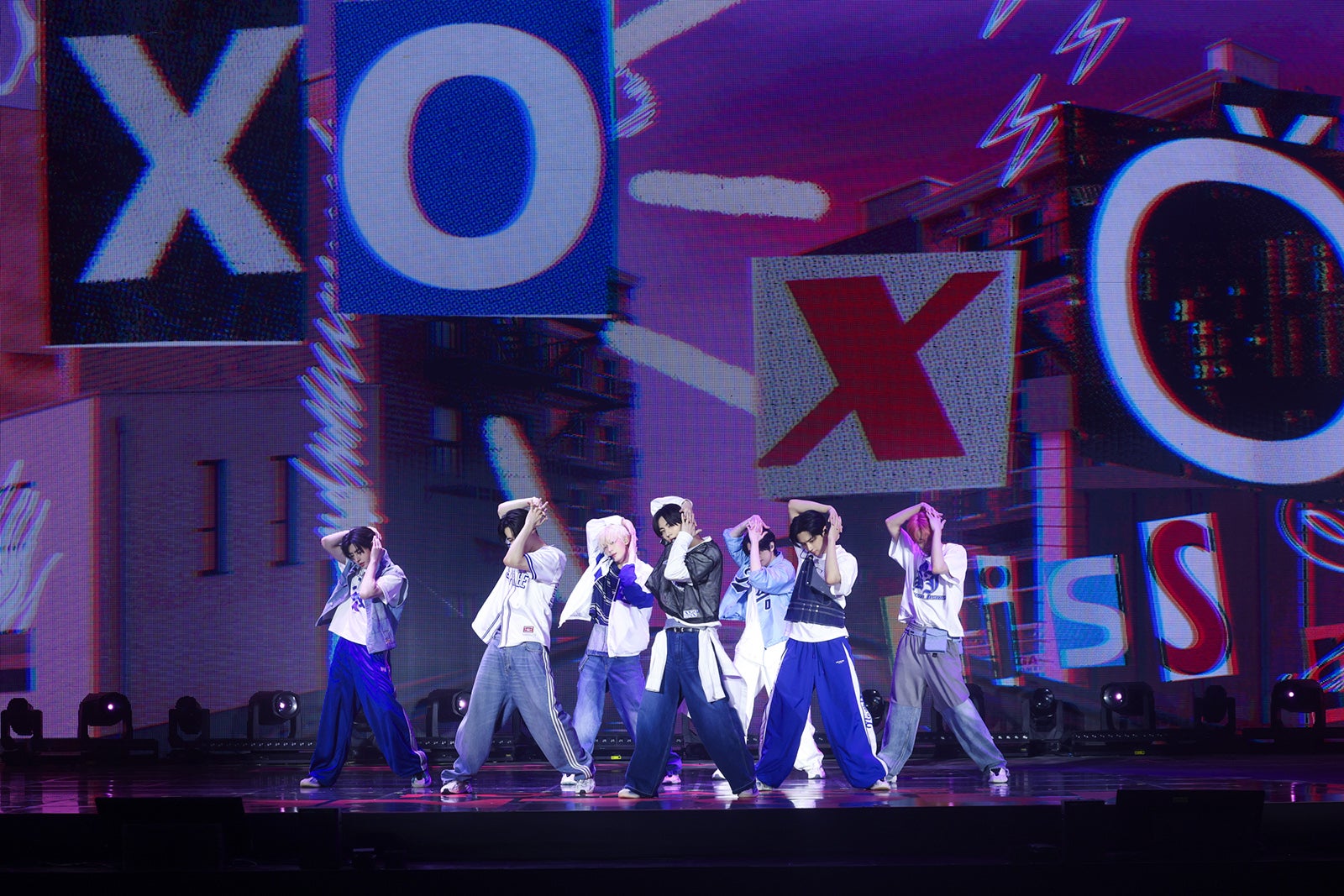 ENHYPEN（P）&（C）BELIFT LAB Inc.