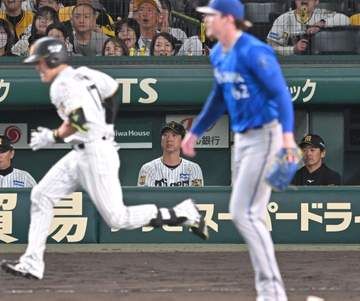 阪神・藤川監督 負傷交代の森下、佐藤輝に言及 森下は「画像を撮りに病院へ行っています」「シーズン中に抱えていたものもある」第3戦は不透明