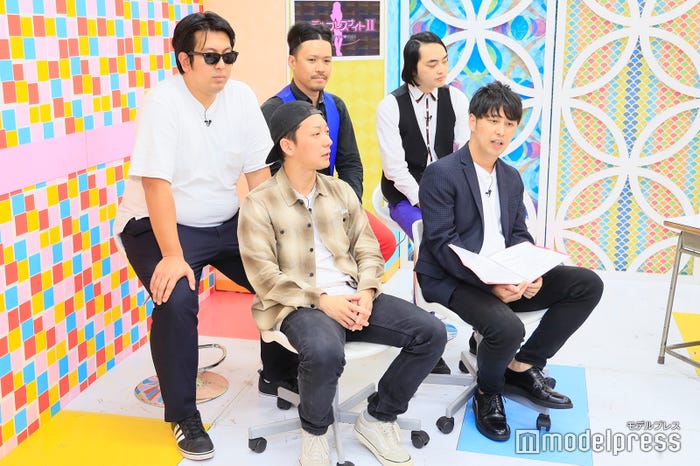 (前列)ニューヨーク(後列左から)ジャンボたかお、ピスタチオ (C)モデルプレス