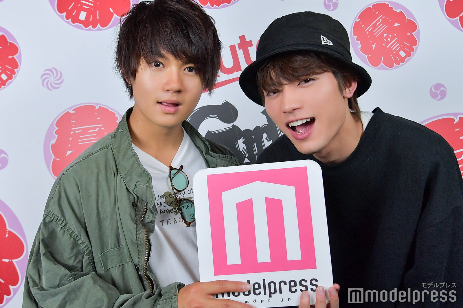 佐野勇斗＆板垣瑞生（C）モデルプレス