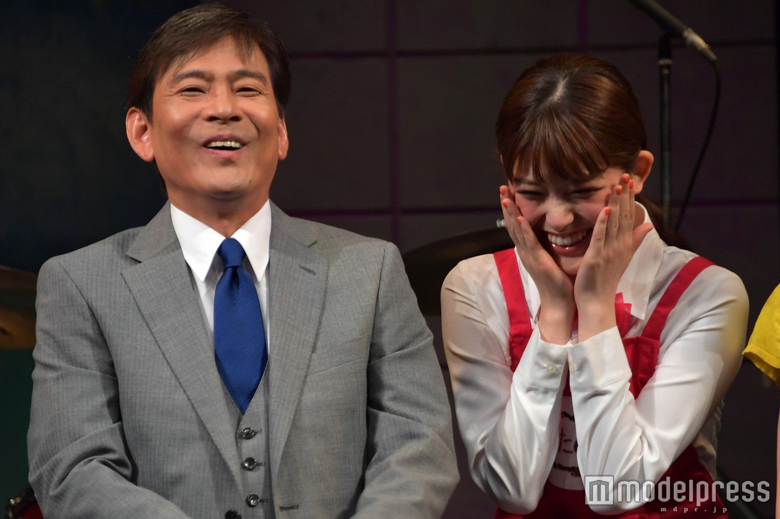 内場勝則、松村沙友理（C）モデルプレス