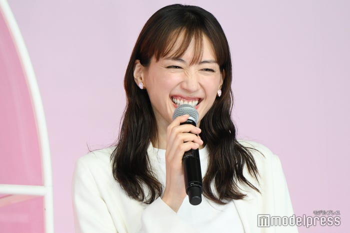 綾瀬はるか(C)モデルプレス