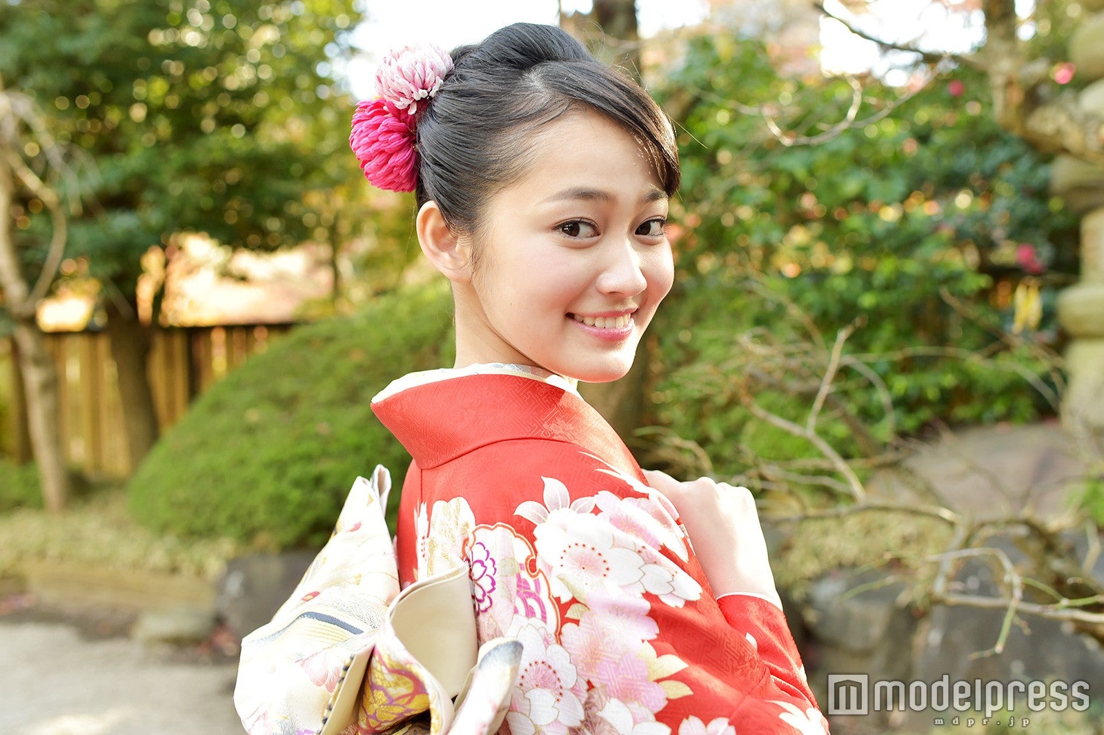 吉本実憂（C）モデルプレス