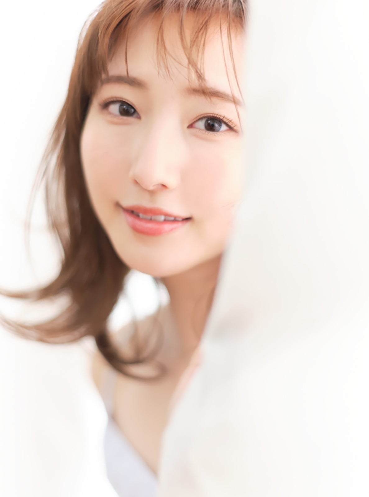 “彼女にしたい声優No.1”青山なぎさ、ヘルシー素肌輝くグラビア披露