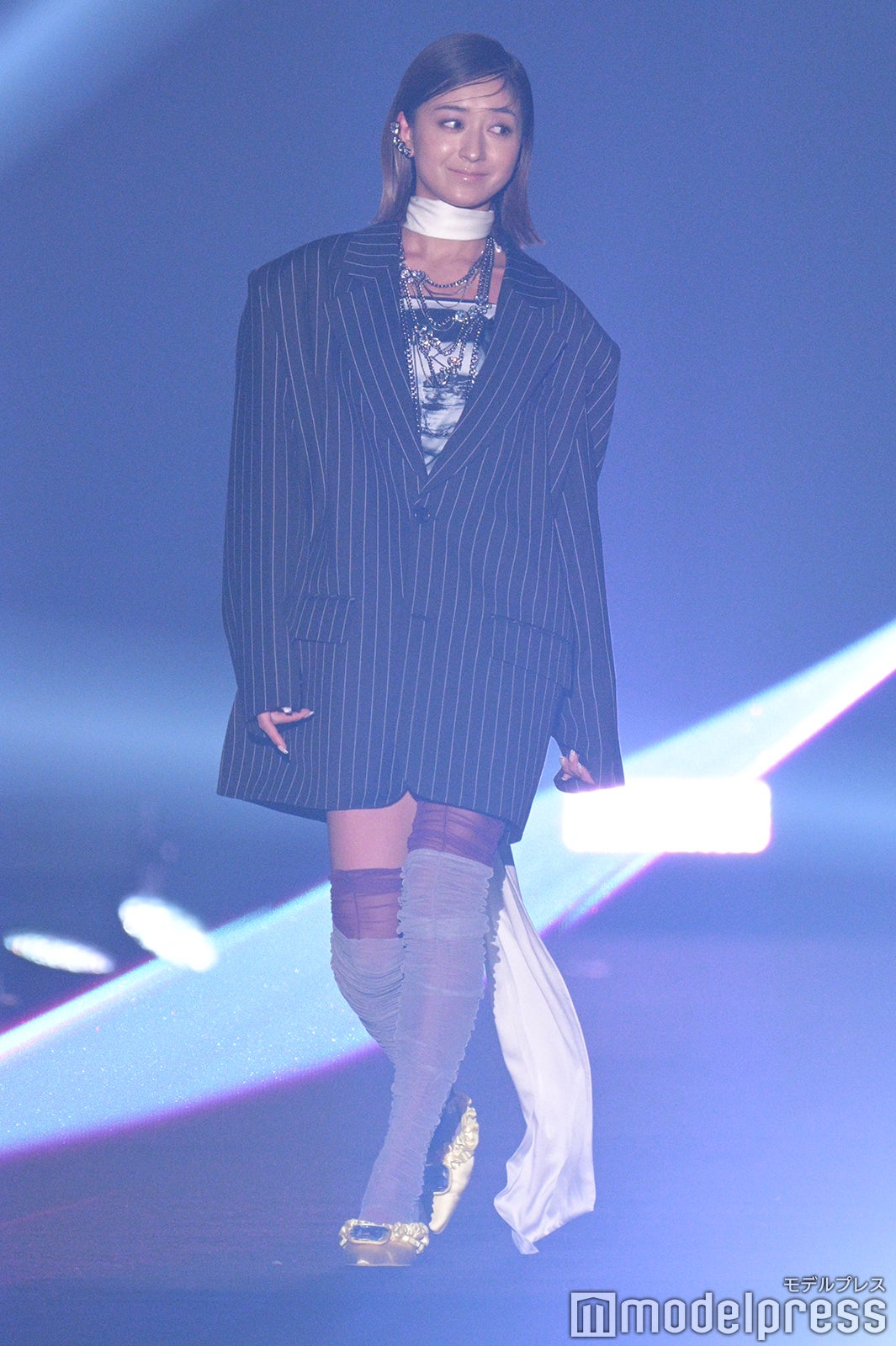 （C）モデルプレス