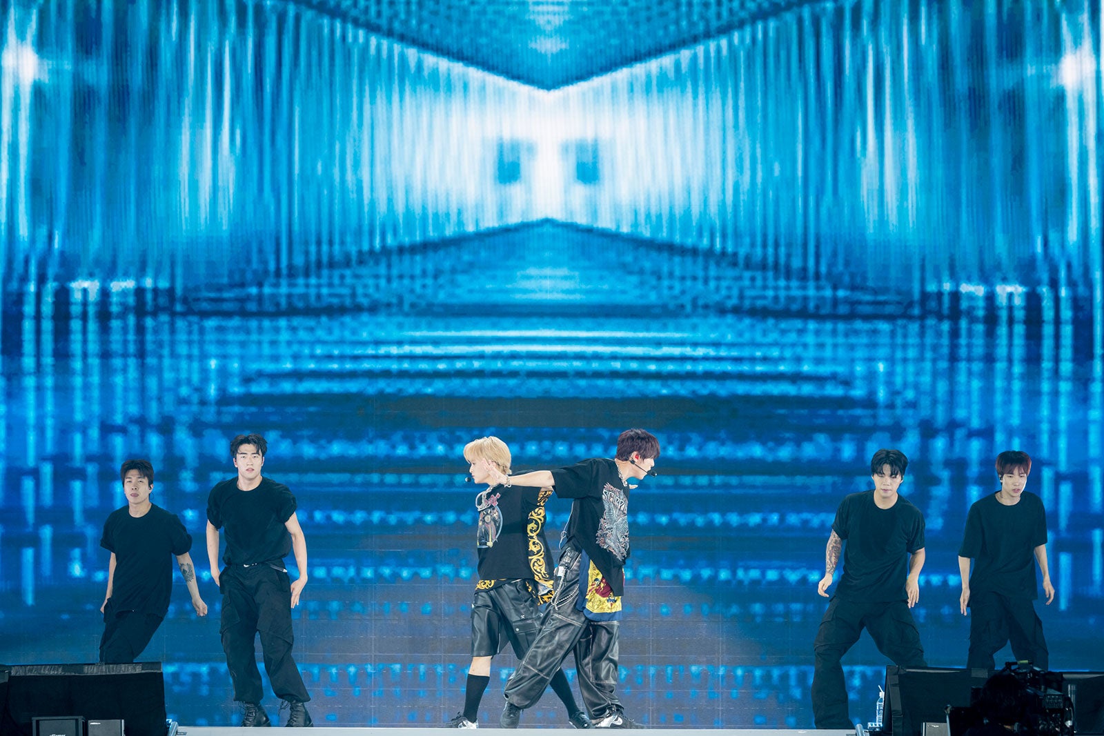 マーク、ヘチャン「SMTOWN LIVE 2025 in TOKYO」より（C）田中聖太郎写真事務所