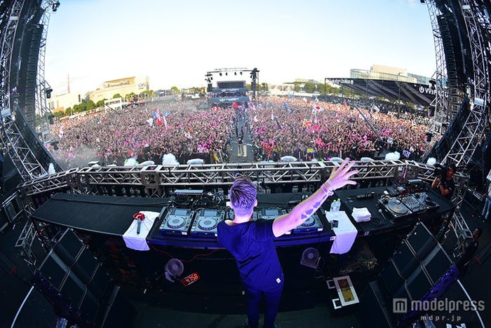 ニッキー・ロメロ(C)ULTRA JAPAN 2015