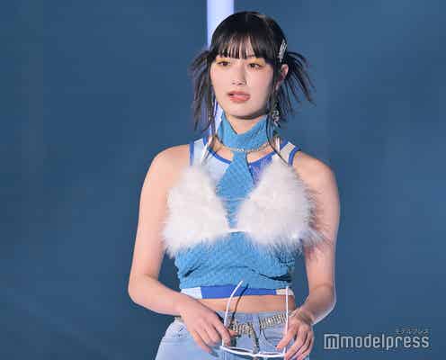 鶴嶋乃愛、サングラス外し&舌ペロにキュン<TGC 2023 S/S>