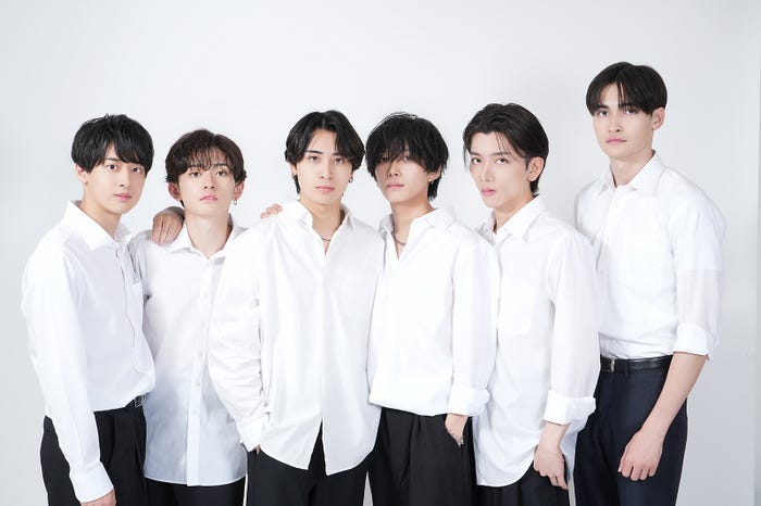 (左から)後藤優弥さん、田上裕大さん、木内万璃さん、寺薗遼さん、松波大輔さん、辰田丈さん/提供画像