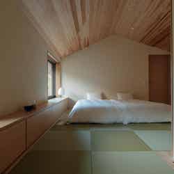 ベッカ イズ/提供画像