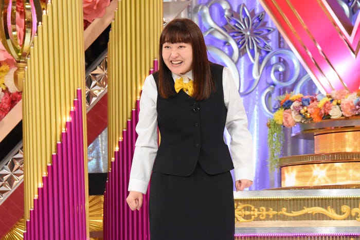 優勝した吉住の決勝ネタ「女芸人No.1決定戦 THE W 2020」(C)日本テレビ