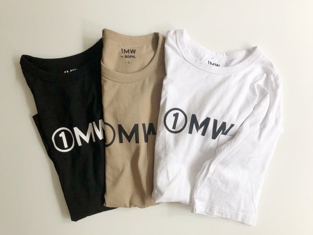 Guメンズ コラボtシャツ で手抜きに見えないコーデ術 モデルプレス