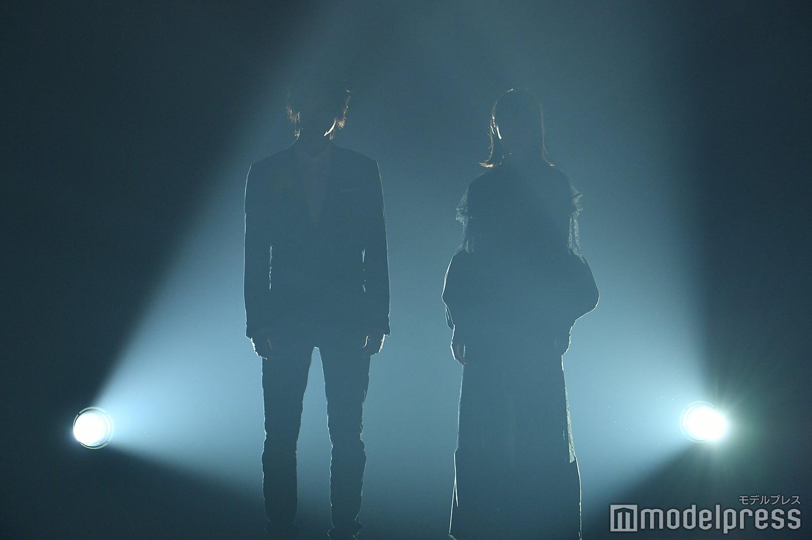 中川大志、波瑠（C）モデルプレス