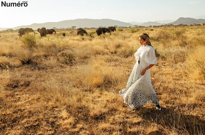 ローラ(画像提供:扶桑社)