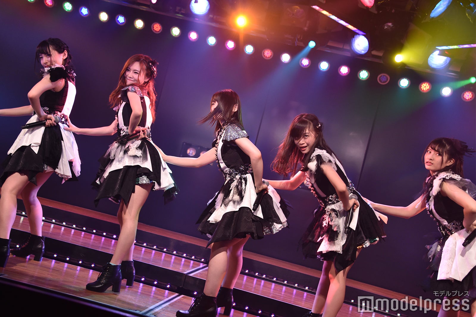 AKB48「ヤバいよ！ついて来れんのか？！」公演（C）モデルプレス