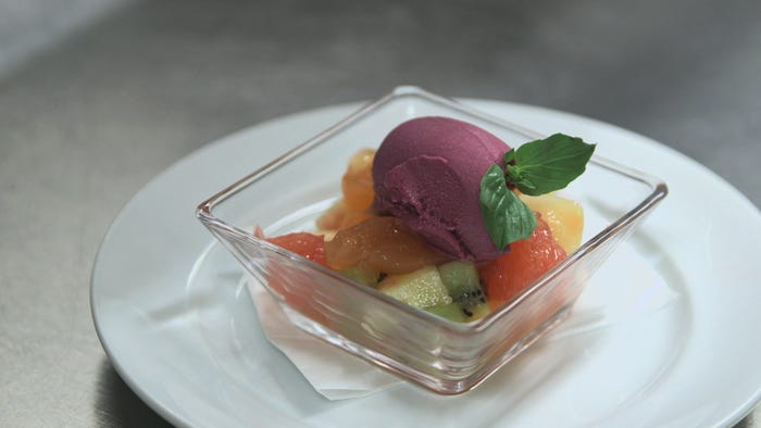 速人が理子のために作ったデザート『TERRACE HOUSE BOYS & GIRLS IN THE CITY』45th WEEK(C)フジテレビ/イースト・エンタテインメント