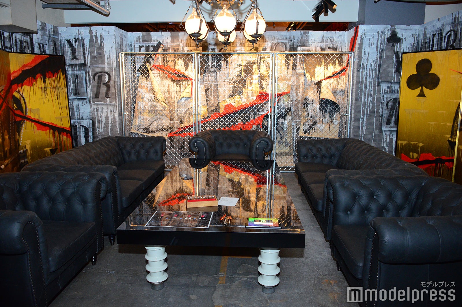 VIPルーム（C）モデルプレス