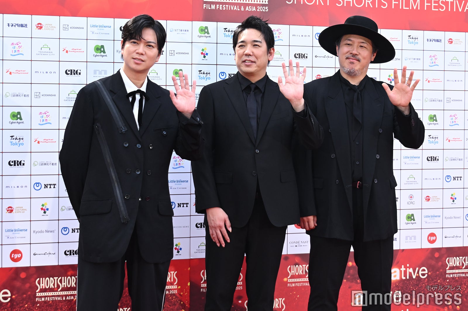 加藤シゲアキ、スキマスイッチ（C）モデルプレス