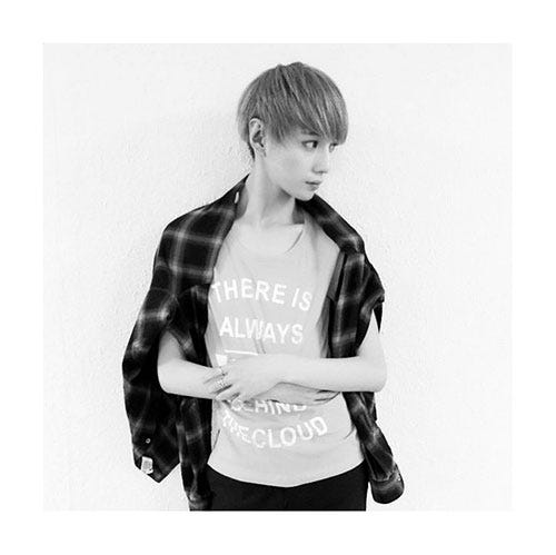 話題のネオイケメンUsukeDevil/UsukeDevil Instagramより