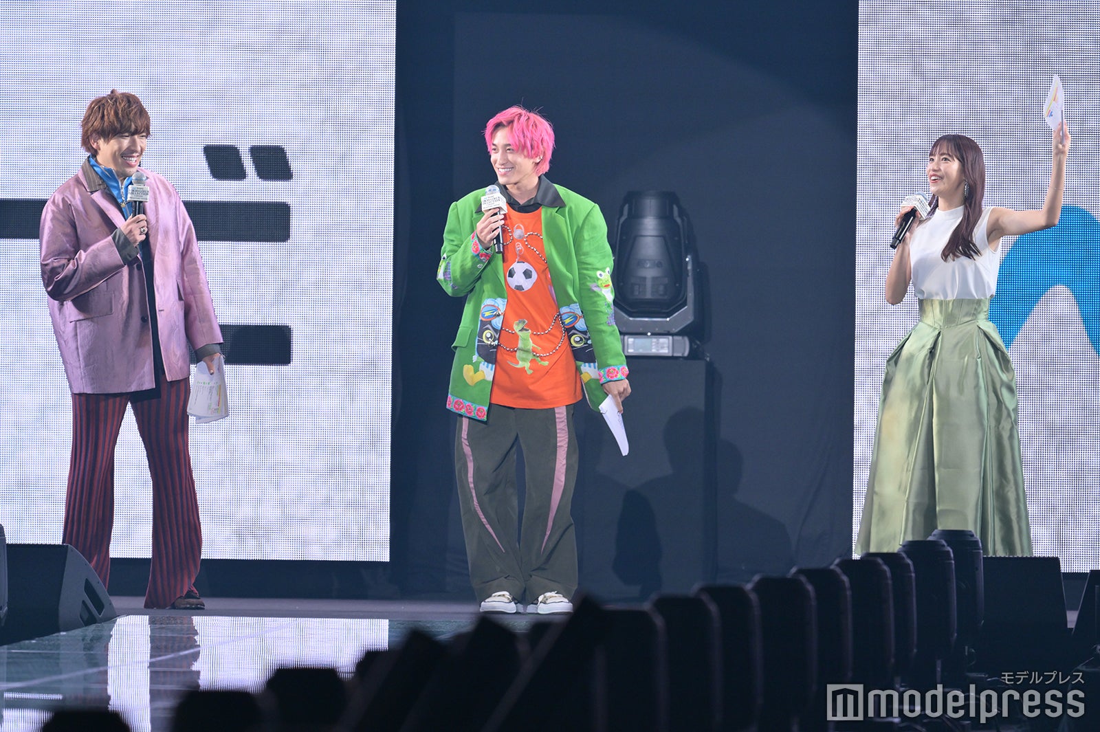 （C）モデルプレス