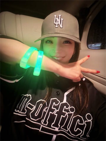 浜崎あゆみ、伝説の夏局「July 1st」への思い明かす 元AAA・浦田直也とのハグショットも