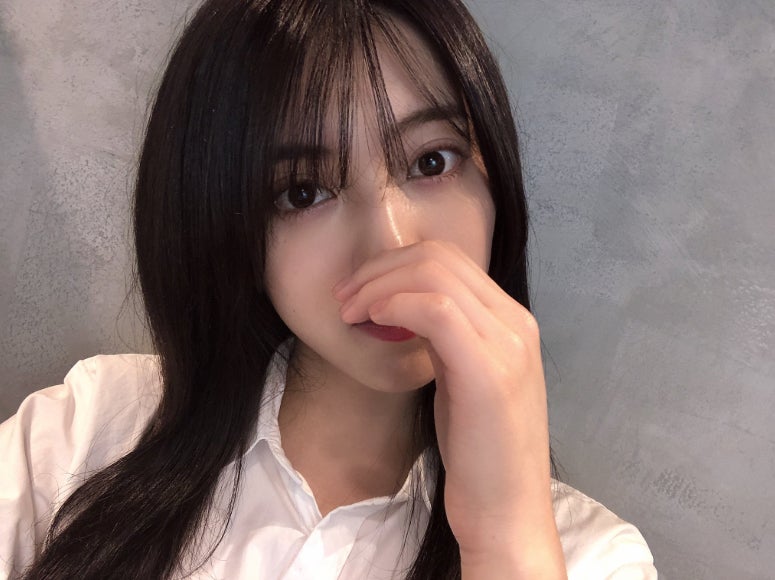 ちゃんえな、黒髪で雰囲気ガラリ 「大人っぽい」「可愛い」と絶賛の声