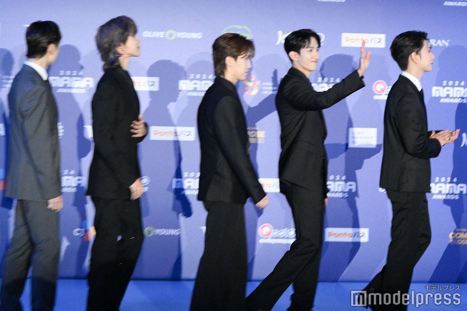 VERNON（バーノン）、THE 8（ディエイト）、DINO（ディノ）、DK（ドギョム）、JOSHUA（ジョシュア）（C）モデルプレス