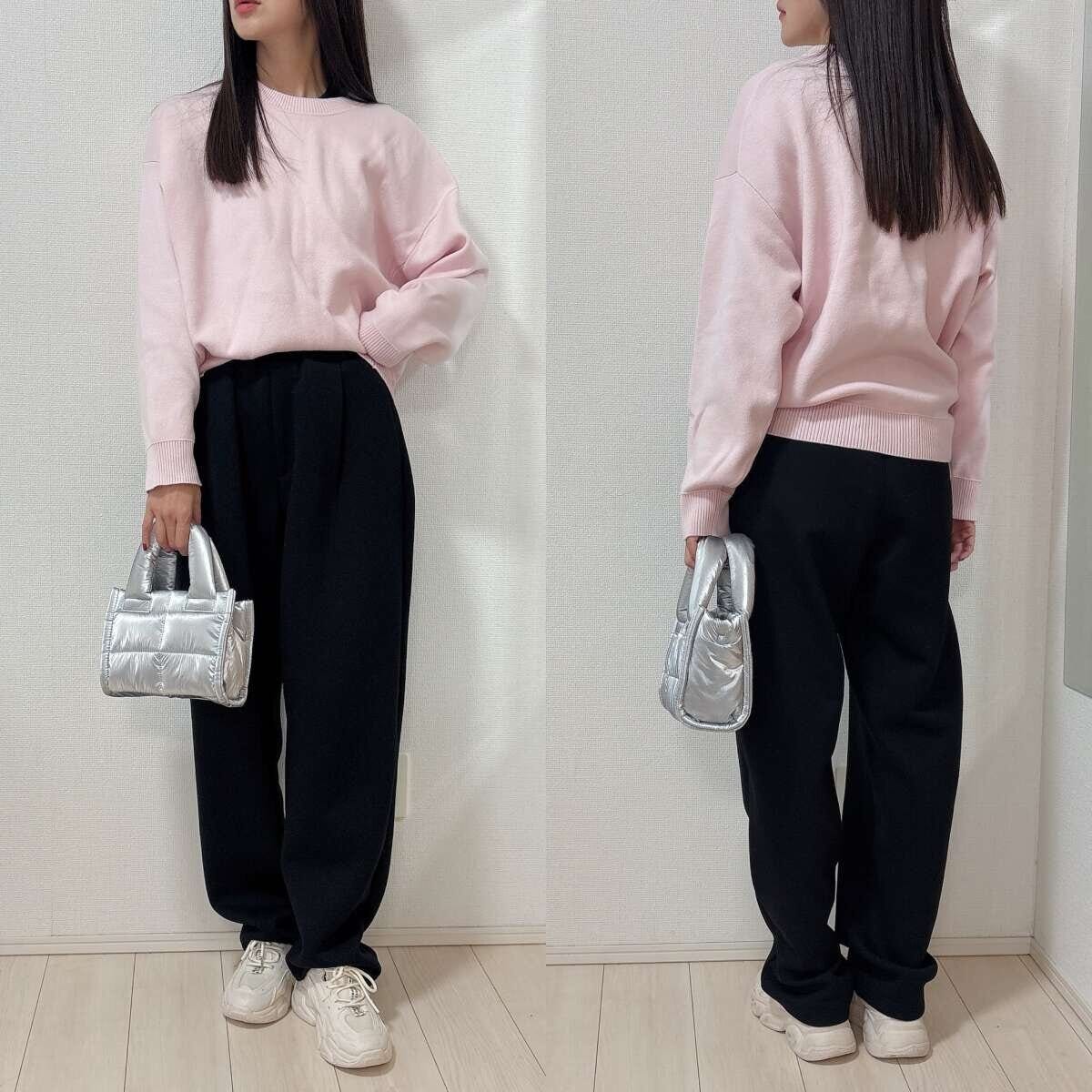 GUパフスウェットキャロットパンツのピンクニットコーデ