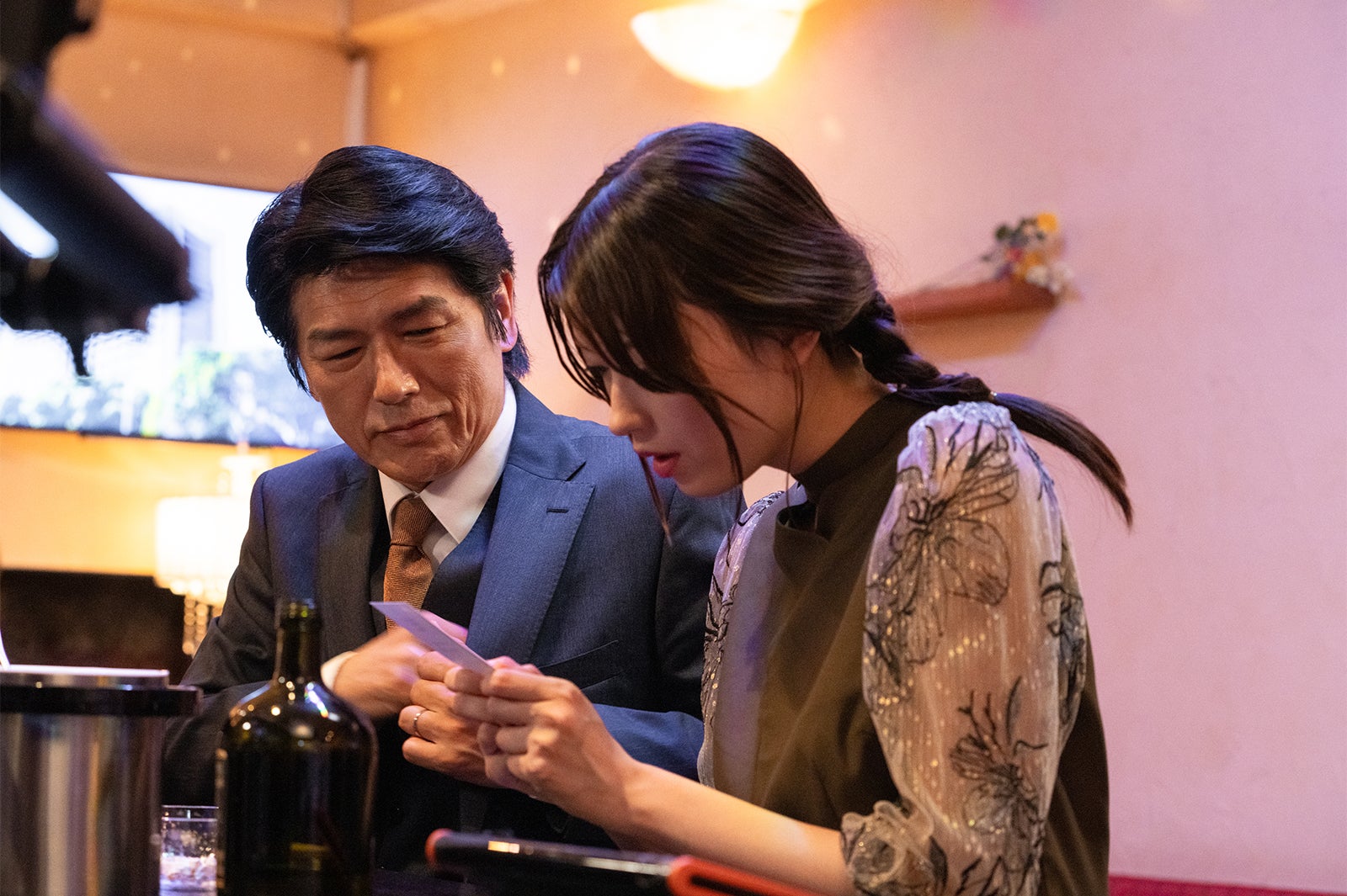 高橋克典、茅島みずき「素晴らしき哉、先生！」第3話より（C）ABCテレビ