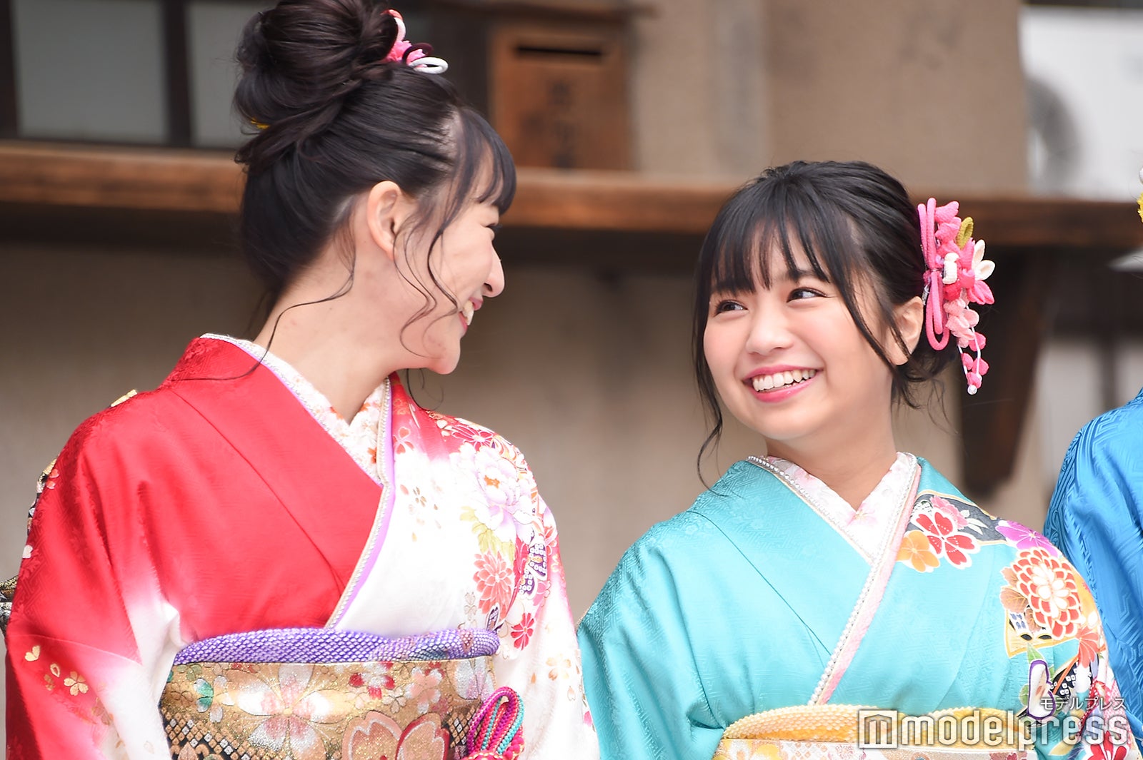 浅川梨奈、大原優乃 （C）モデルプレス