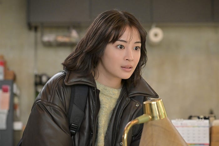 広瀬すず「クジャクのダンス、誰が見た?」第4話(C)TBS