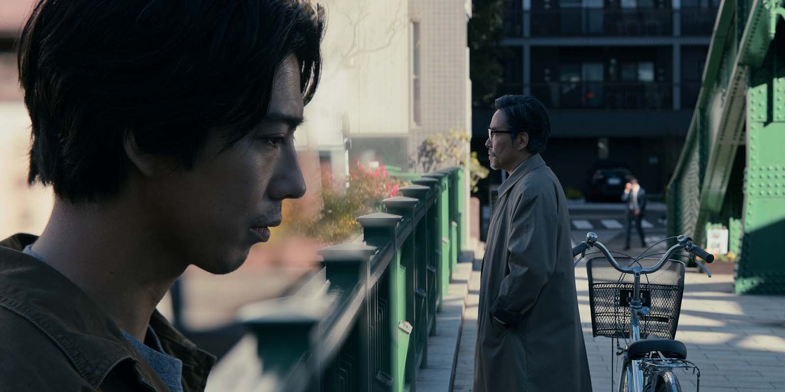 賀来賢人、田口トモロヲ「忍びの家 House of Ninjas」（C）Netflix