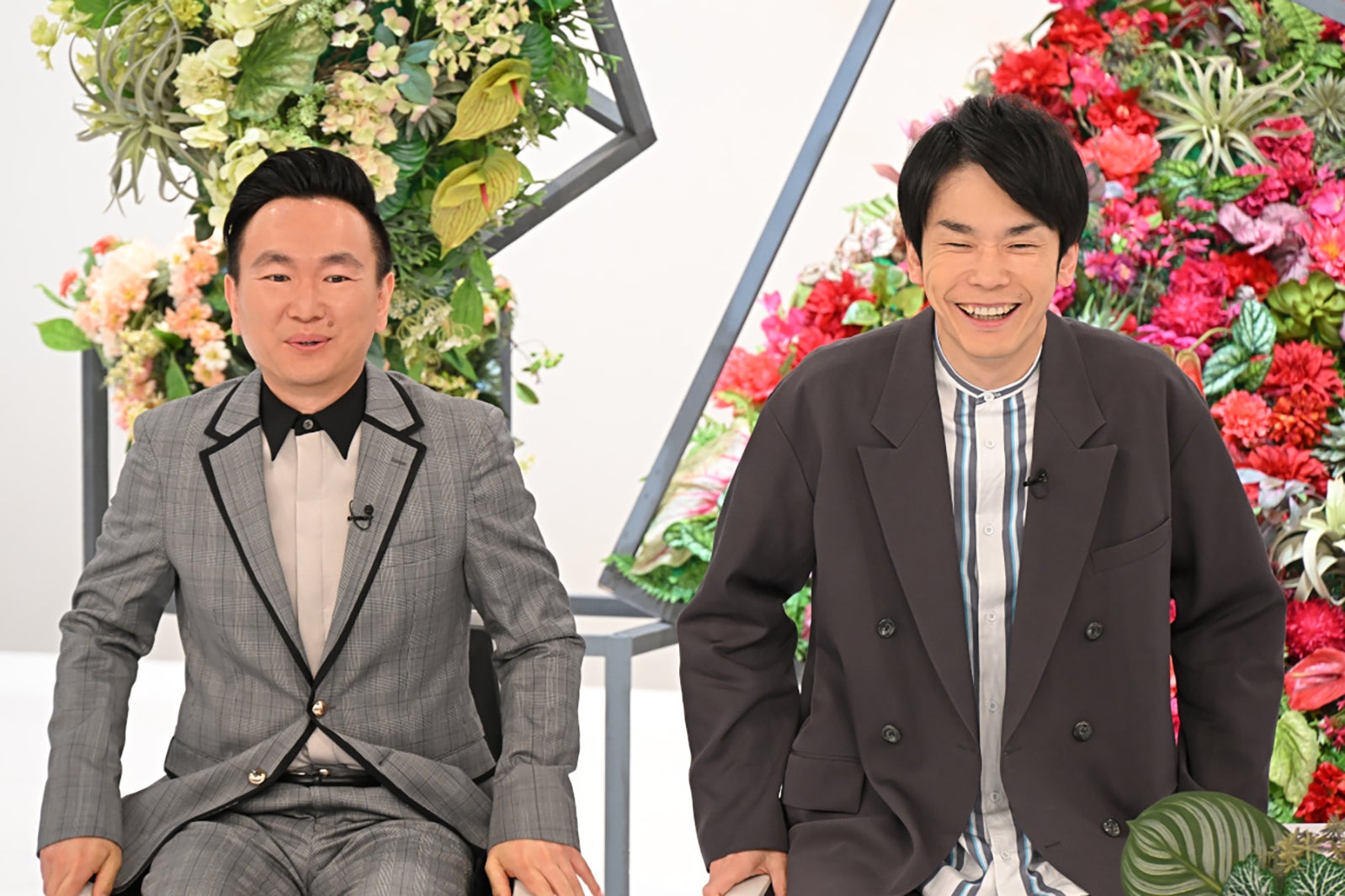 山内健司、濱家隆一（C）TBS