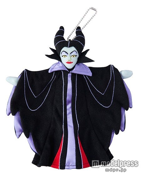 ぬいぐるみバッジ¥1,,600(C)Disney