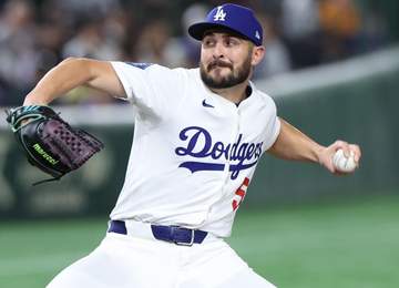 ドジャース ベシアが悲しみを乗り越え1回無失点 昨年WS中に愛娘が死去 復帰登板はファン総立ちで出迎える