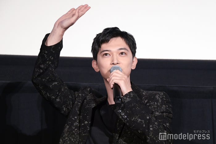 吉沢亮(C)モデルプレス