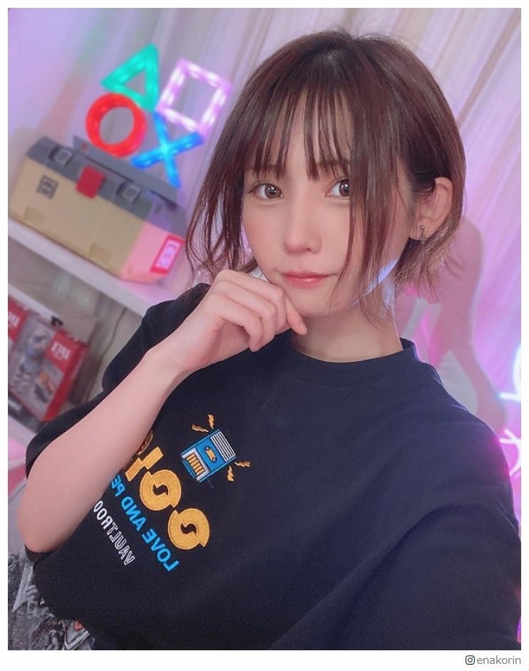 えなこ、セルフカットで“人生初”ショートヘアにイメチェン「可愛すぎる」「似合う」の声