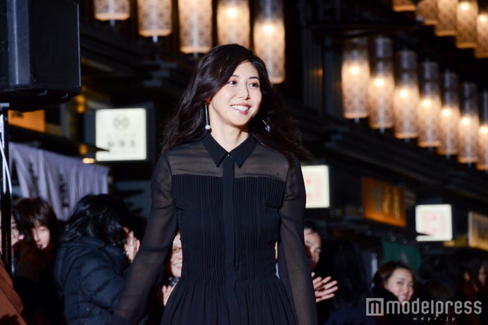 (C)モデルプレス