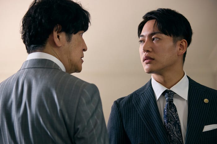 田中直樹、三山凌輝「イグナイト -法の無法者-」第6話(C)TBS