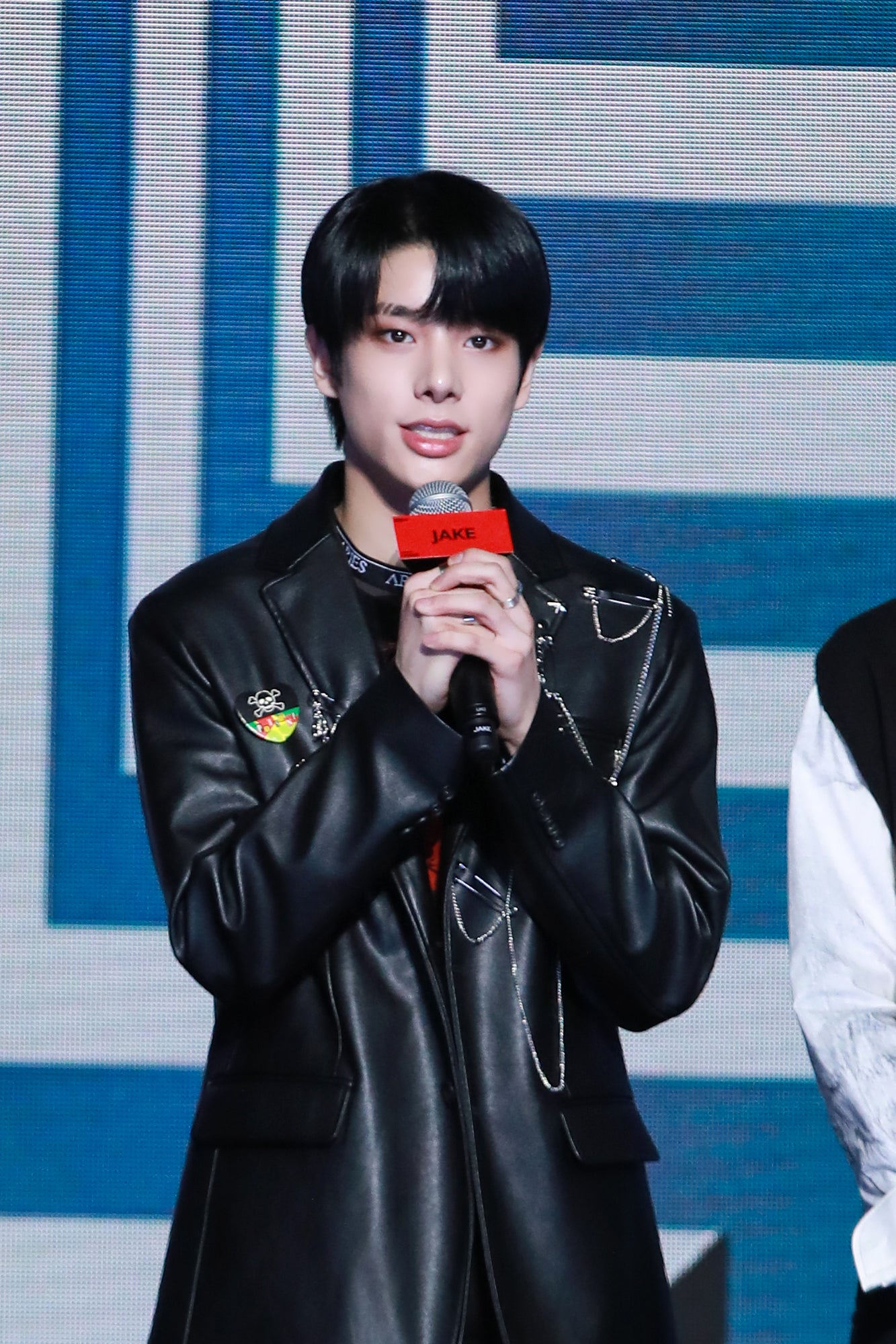 JAKE（C）BELIFT LAB