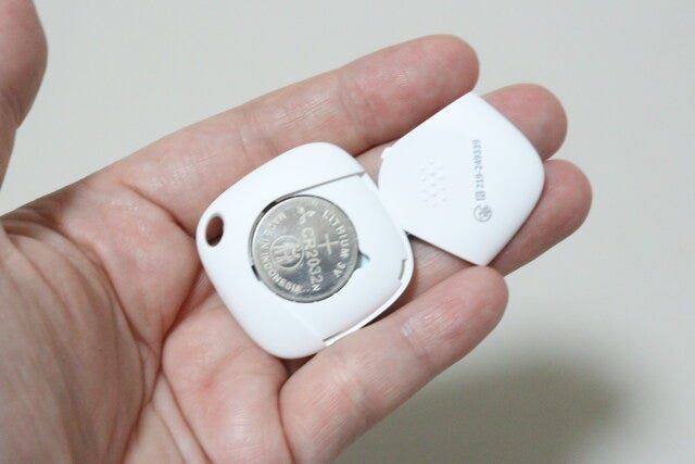 ダイソー　紛失防止タグ　電池
