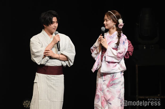 岡田蓮、みとゆな(C)モデルプレス