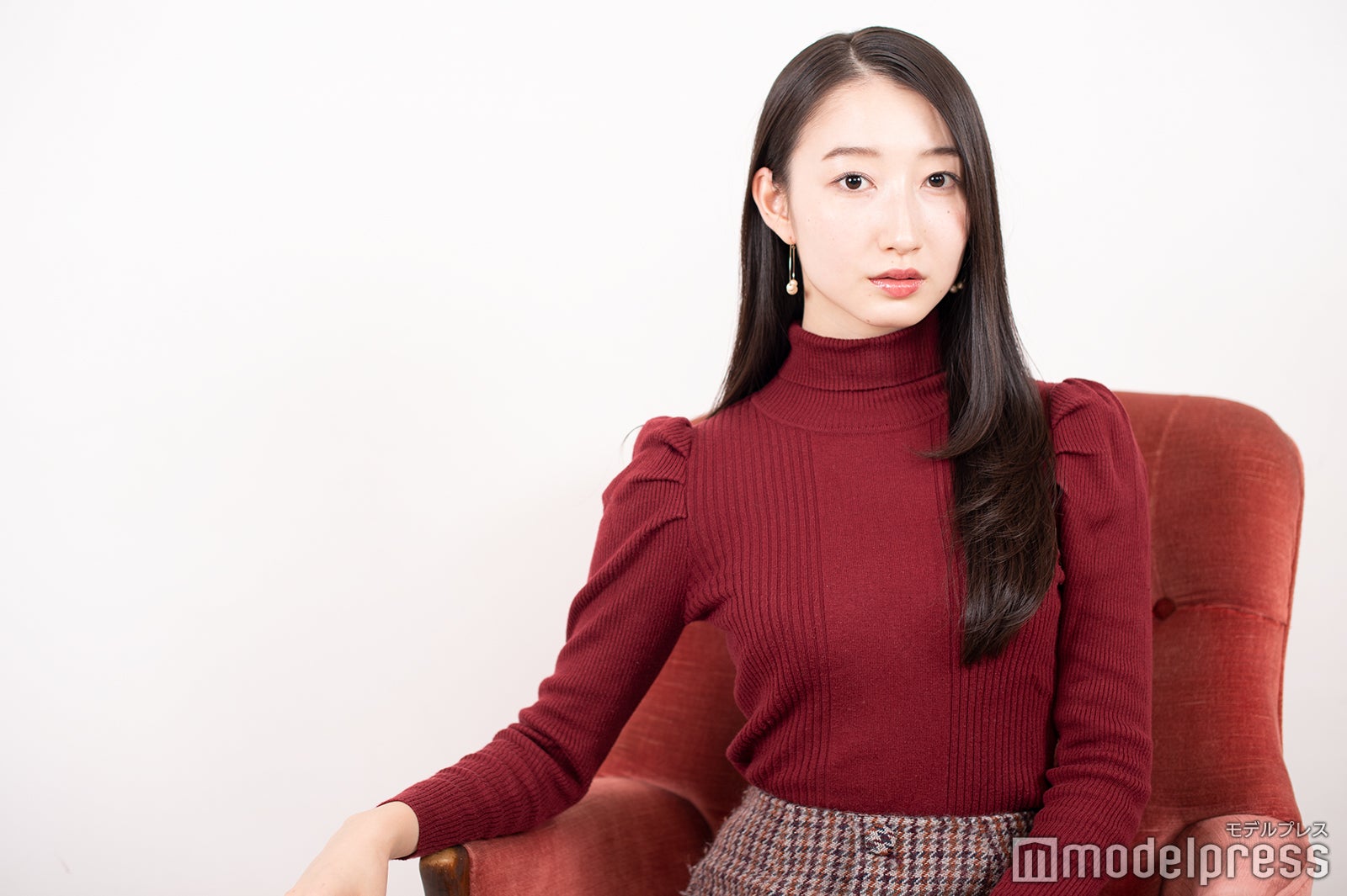 渋谷栞南（C）モデルプレス